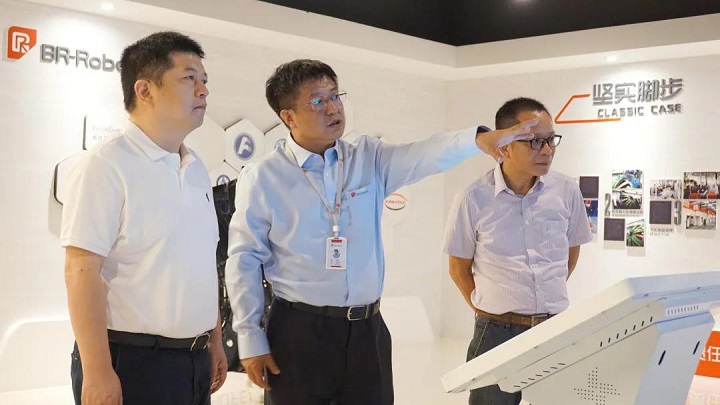 热烈欢迎福建省冶金(控股)各位领导莅临尊龙凯时参观指导 热烈欢迎福建省冶金(控股)各位领导莅临尊龙凯时参观指导