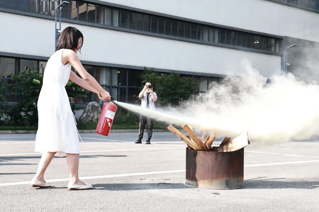 尊龙凯时开展2025年度消防安全演练 尊龙凯时开展2025年度消防安全演练